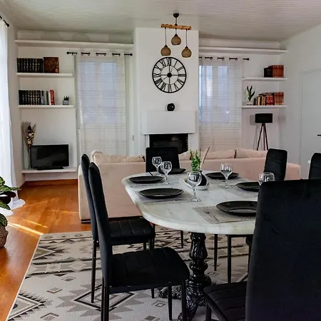 Brondel's Timeless Penthouse Apartment