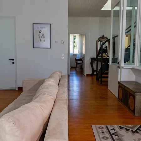 Brondel's Timeless Penthouse Apartment