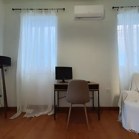 Brondel's Timeless Penthouse Apartment Corfu (city)
